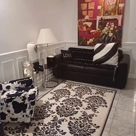 Elegant 16 *